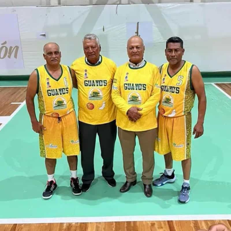 uniformes deportivos varios